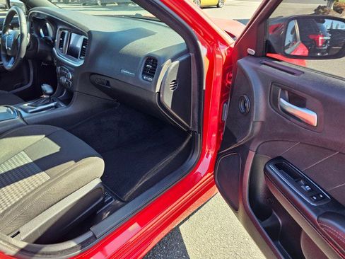 Used 2020 Dodge Charger GT w/ Blacktop Package image 11