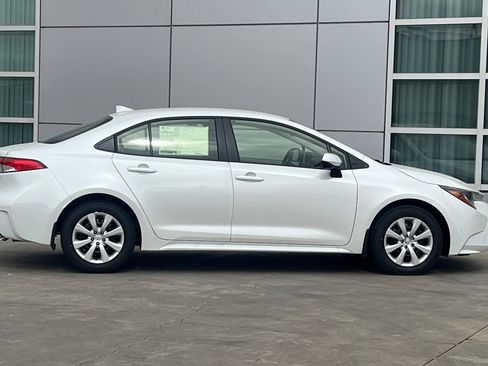New 2026 Toyota Corolla LE image 3