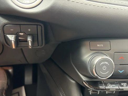Certified 2023 Dodge Durango SXT Launch Edition RWD image 61