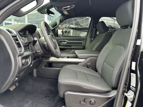 Used 2025 RAM 1500 Big Horn image 13