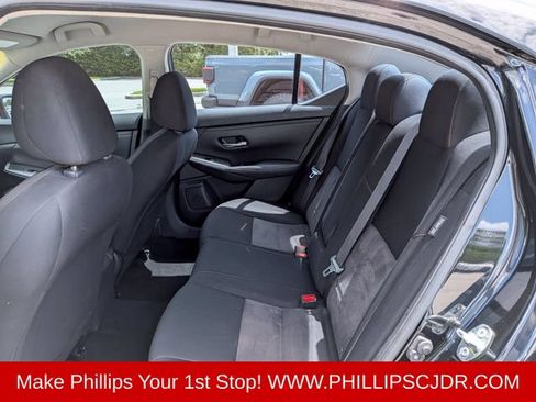 Used 2020 Nissan Sentra SR FWD image 12
