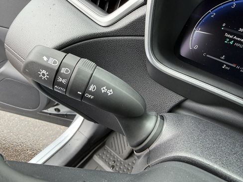 New 2026 Toyota Corolla Cross XLE image 31