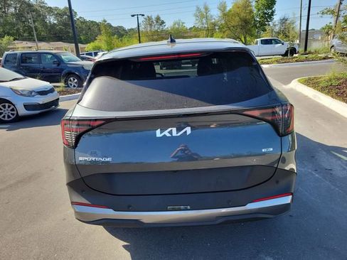 Used 2026 Kia Sportage LX image 9