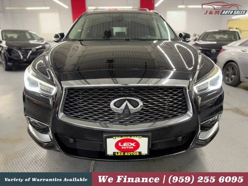 Used 2018 INFINITI QX60 Luxe w/ Deluxe Technology Package AWD/4WD image 3