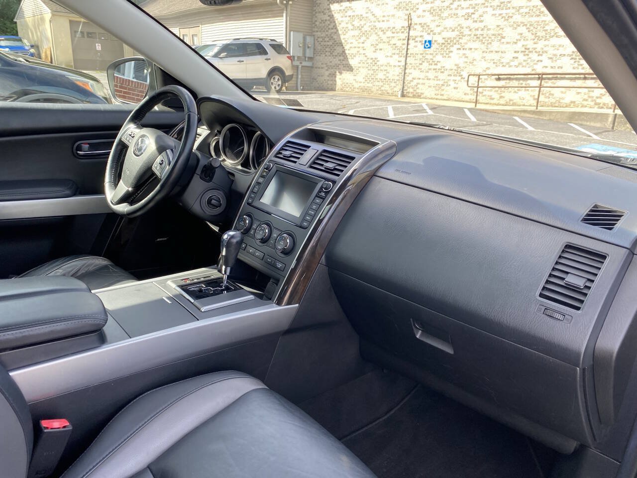 Used 2011 MAZDA CX-9 Grand Touring w/ Moonroof & Bose Audio Pkg AWD/4WD image 20