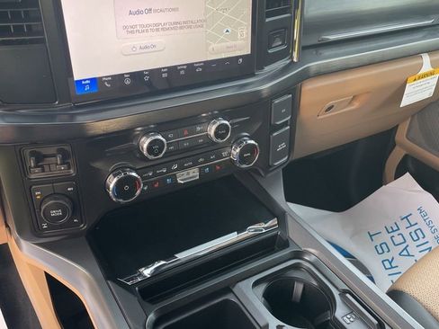 New 2026 Ford F250 Lariat w/ Chrome Package image 10