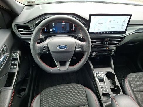 Used 2023 Ford Escape ST-Line w/ Tech Pack #1 FWD image 2