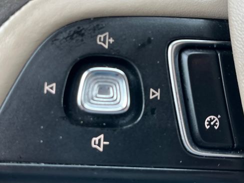 Used 2020 Lincoln Corsair FWD w/ Equipment Group 101A image 14