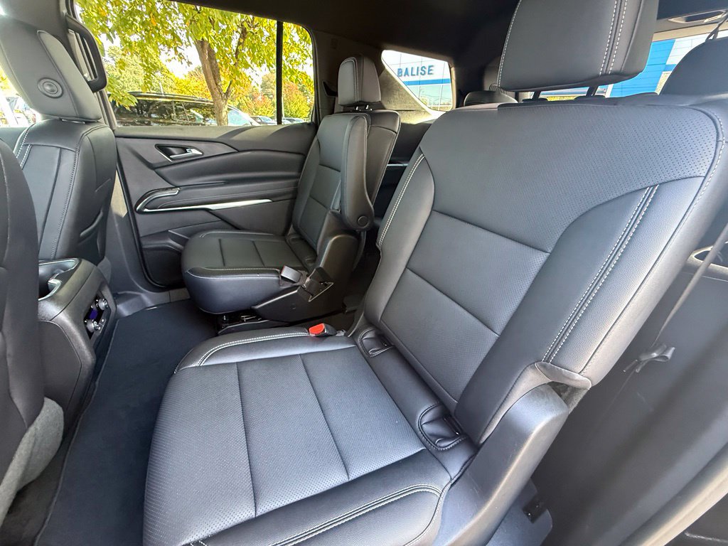 Used 2026 Chevrolet Traverse LT AWD/4WD image 27