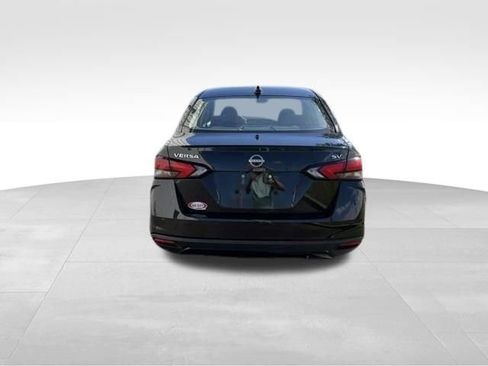 Used 2023 Nissan Versa SV FWD image 6