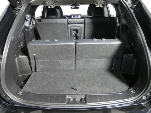 Used 2025 Mitsubishi Outlander SE AWD/4WD image 18