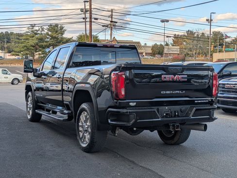 Used 2023 GMC Sierra 2500 Denali image 6