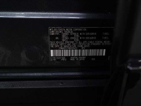 Used 2021 Toyota RAV4 SE w/ Weather & Moonroof Package image 23