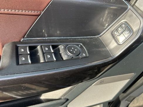 Used 2021 Ford F150 Lariat w/ Equipment Group 502A High image 19