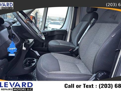Used 2018 RAM ProMaster 2500 image 20