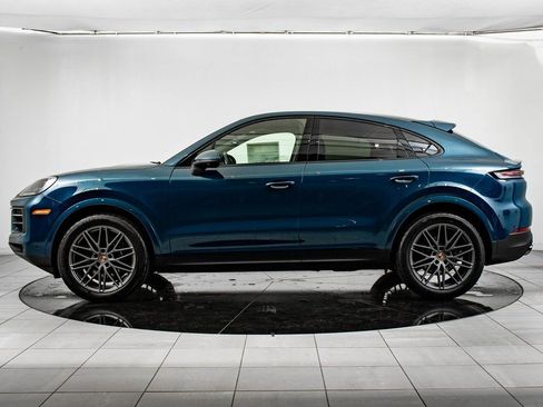 New 2026 Porsche Cayenne Coupe image 2