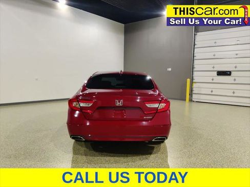 Used 2018 Honda Accord Sport image 6