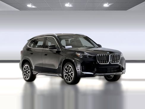 Used 2025 BMW X1 xDrive28i w/ Convenience Package image 6