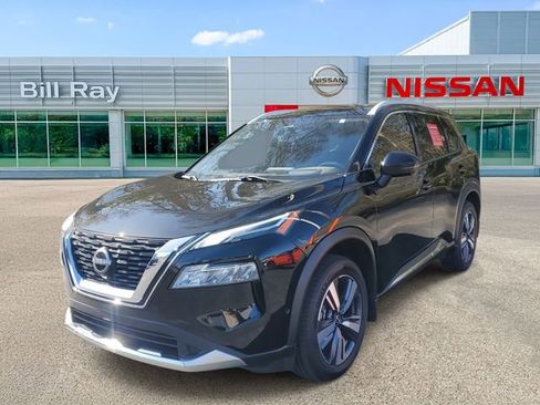 Certified 2023 Nissan Rogue Platinum w/ Platinum Premium Package image 2
