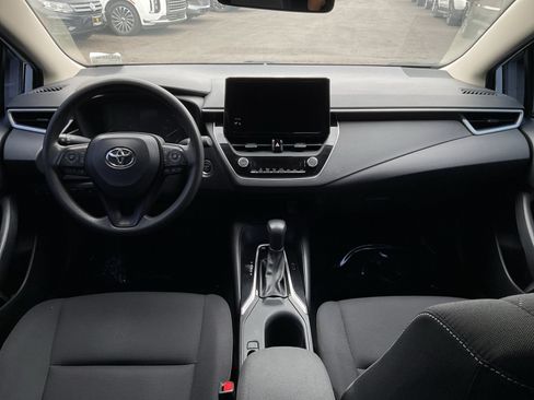 Used 2025 Toyota Corolla LE w/ LE Premium Package FWD image 13
