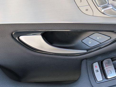 Used 2022 Mercedes-Benz GLC 300 image 12