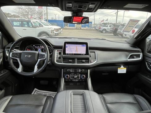 Used 2021 Chevrolet Tahoe Z71 w/ Z71 Off-Road Package image 33