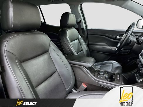 Used 2023 GMC Acadia SLT AWD/4WD image 33