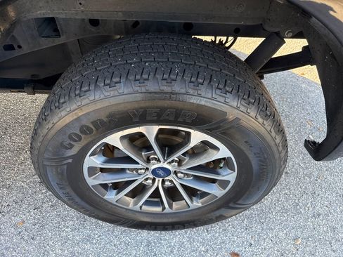 Certified 2020 Ford F150 Lariat image 13