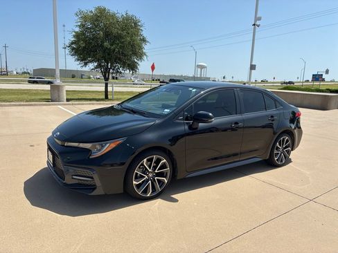 Used 2022 Toyota Corolla SE FWD image 11