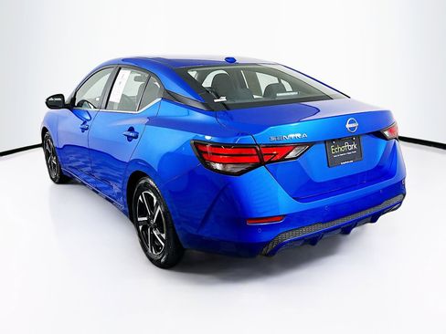 Used 2025 Nissan Sentra SV image 5