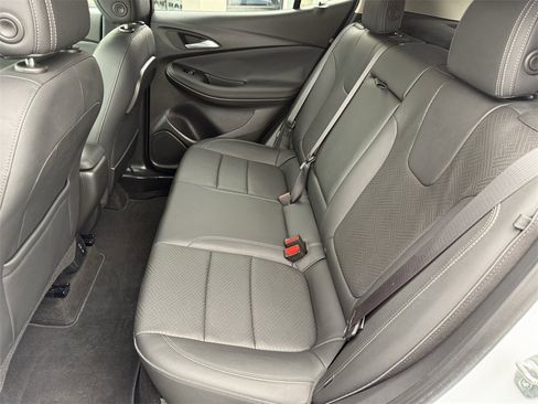 Used 2022 Buick Encore GX Essence w/ Experience Buick Package image 34