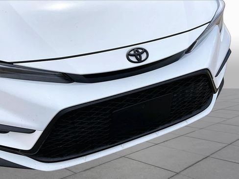 Used 2024 Toyota Corolla SE FWD image 29