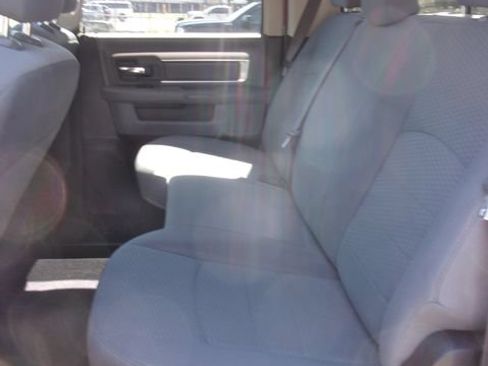 Used 2020 RAM 1500 Classic SLT AWD/4WD image 12