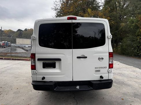 Used 2013 Nissan NV 2500 SV w/ Side Curtain Airbag Pkg image 7
