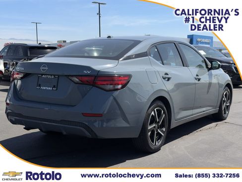 Used 2024 Nissan Sentra SV FWD image 6
