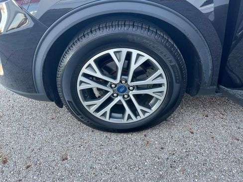 Used 2021 Ford Escape SEL w/ Technology Package image 29