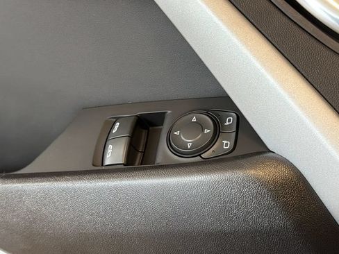 Used 2020 Chevrolet Camaro SS RWD image 19