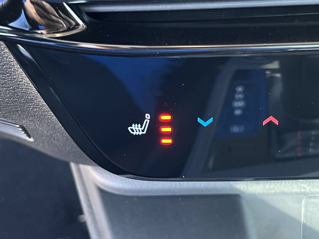 New 2027 Nissan Sentra SR w/ SR All Weather Package FWD image 11