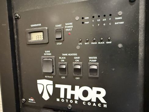 Used 2024 Ford E-450 and Econoline 450 Super Duty w/ Motorhome Prep Package image 68