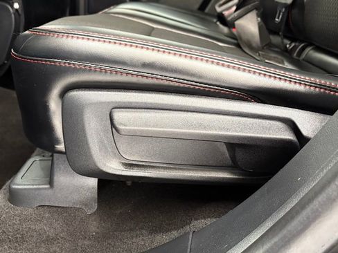 Used 2025 Ford Escape ST-Line Select image 18