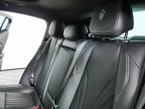 Used 2023 Maserati Grecale GT AWD/4WD image 23