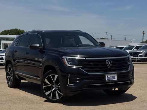 Used 2024 Volkswagen Atlas Cross Sport SEL Premium R-Line AWD/4WD image 2