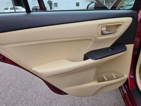 Used 2016 Toyota Camry XLE w/ Moonroof Package image 23