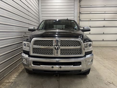 Used 2017 RAM 3500 Laramie image 2