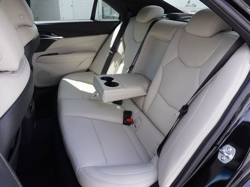 New 2025 Cadillac CT4 Premium Luxury image 9