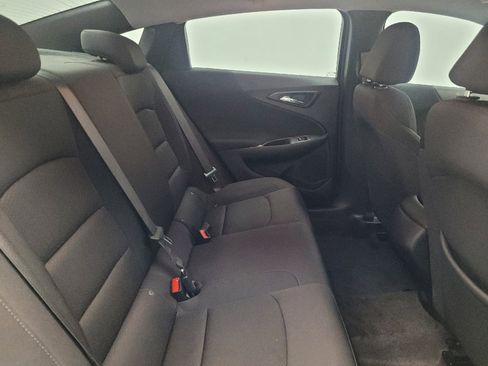Used 2024 Chevrolet Malibu RS w/ LPO, Floor Liner Package FWD image 19