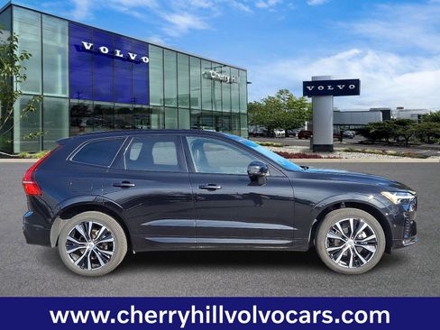 Certified 2025 Volvo XC60 B5 Plus w/ Protection Package Premier image 8