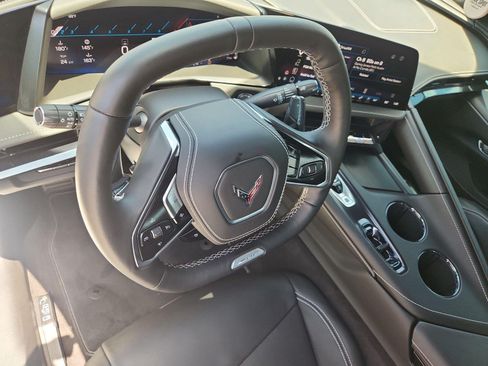 Used 2026 Chevrolet Corvette Z06 w/ Stealth Interior Trim Package RWD image 10