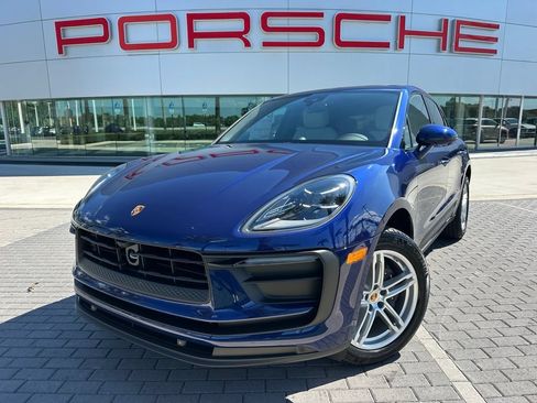 Used 2026 Porsche Macan AWD/4WD image 1