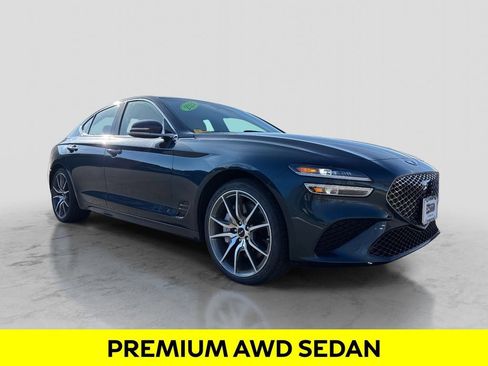 Used 2024 Genesis G70 2.5T image 6